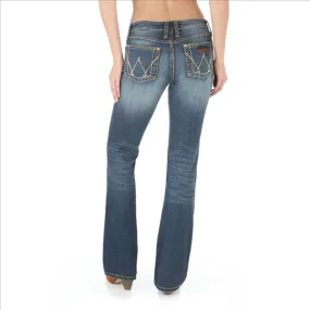 09MWZMS Wrangler Women's Retro Mae Jean Mid-Rise Boot Cut Dark Blue