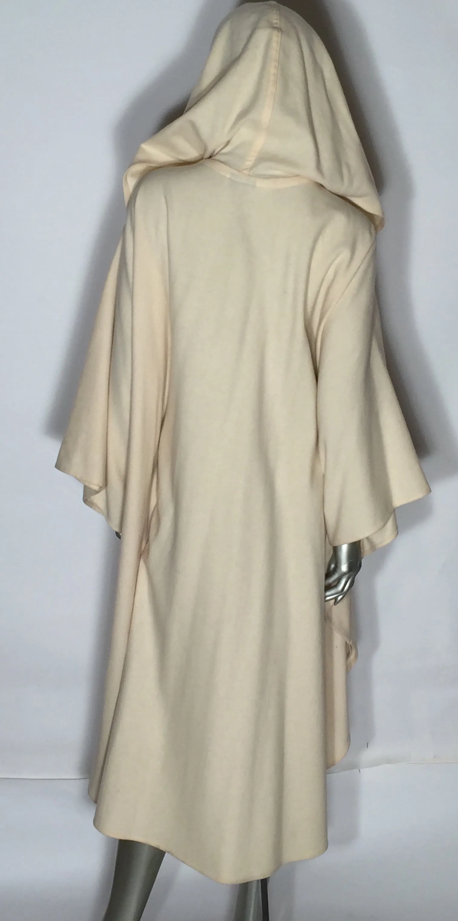 1970s Spring Virgin Wool Hooded Cream Poncho Cape By Also Gordon