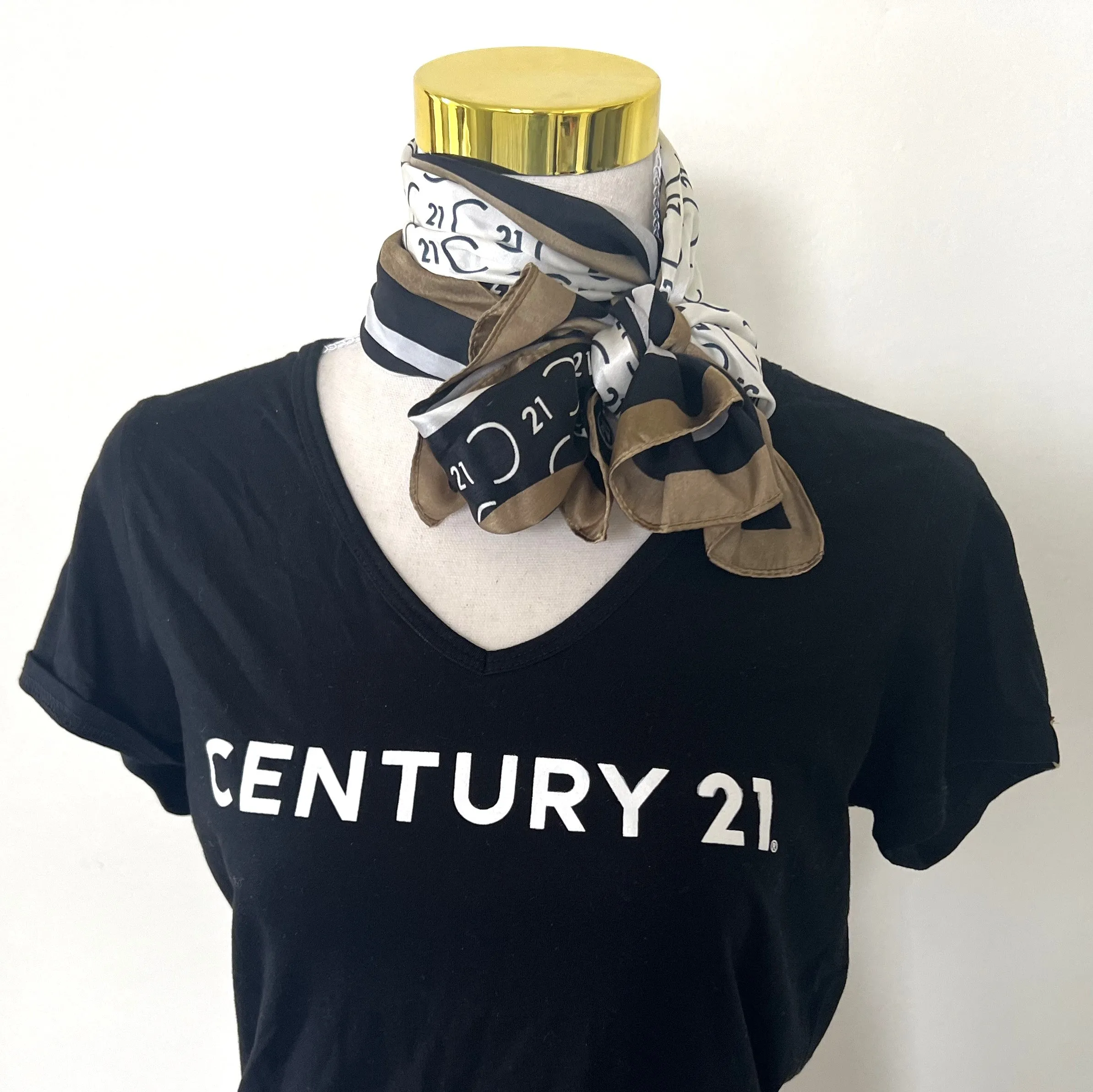 C21 Seal Stripe Monogram Long Scarf