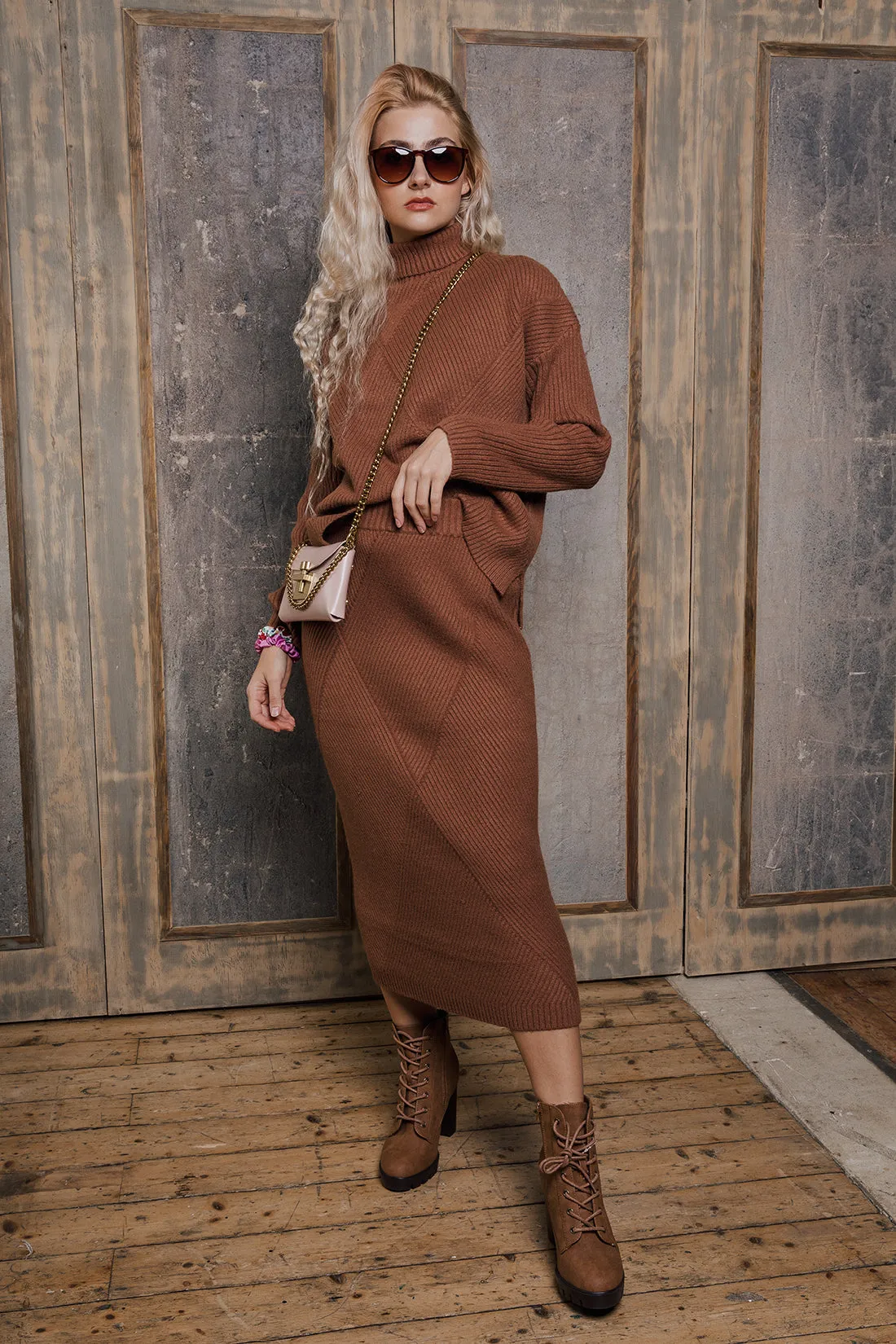 Diagonal Rib Knit Pencil Skirt