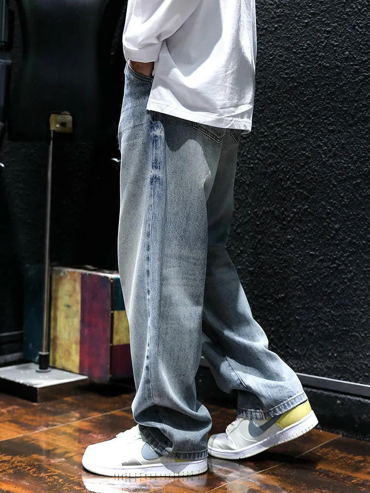 Light-colored Simple Straight Jeans P0063