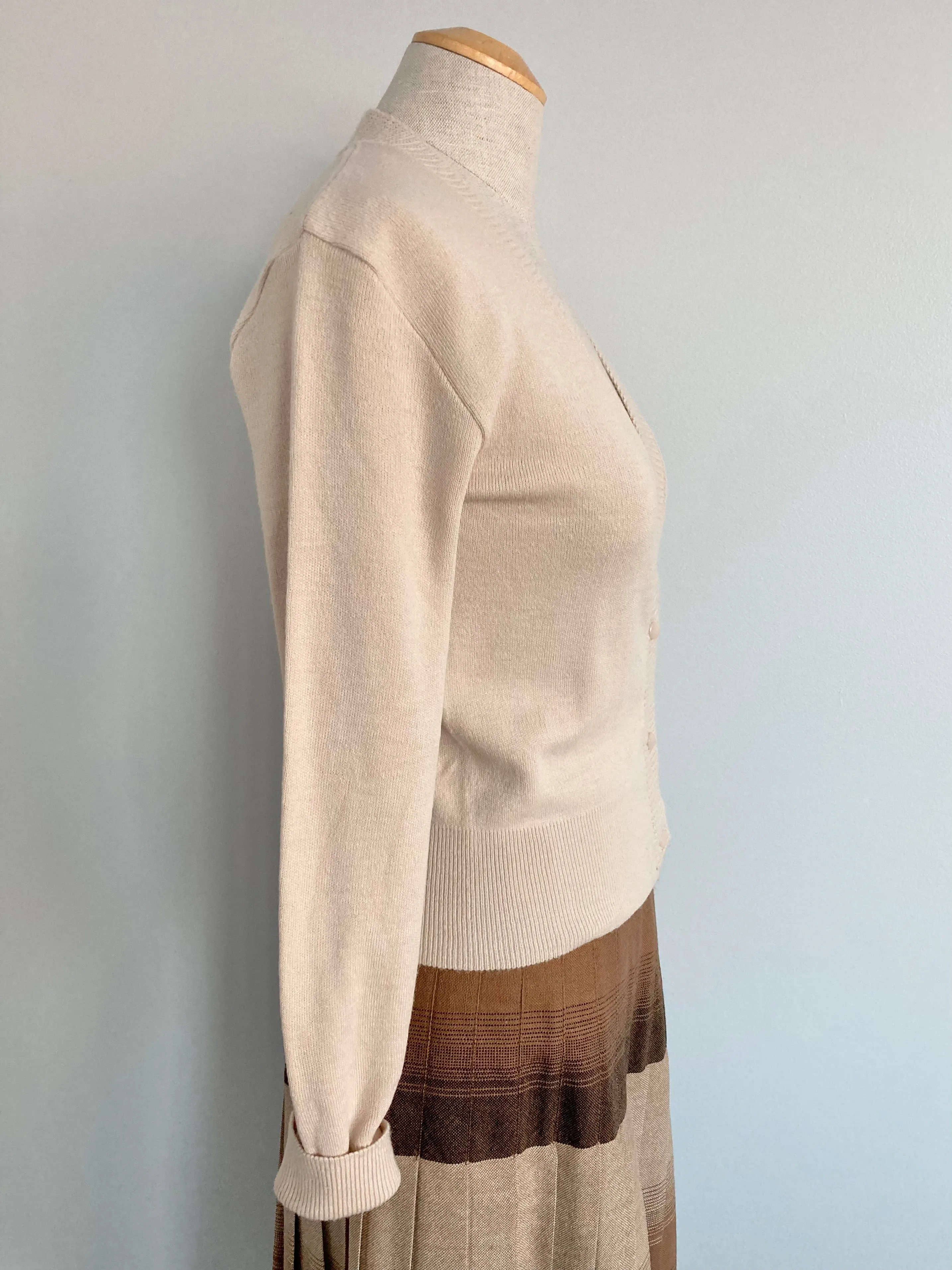 Midcentury Orlon Cardigan with Embroidered Parrot, Size XS/S