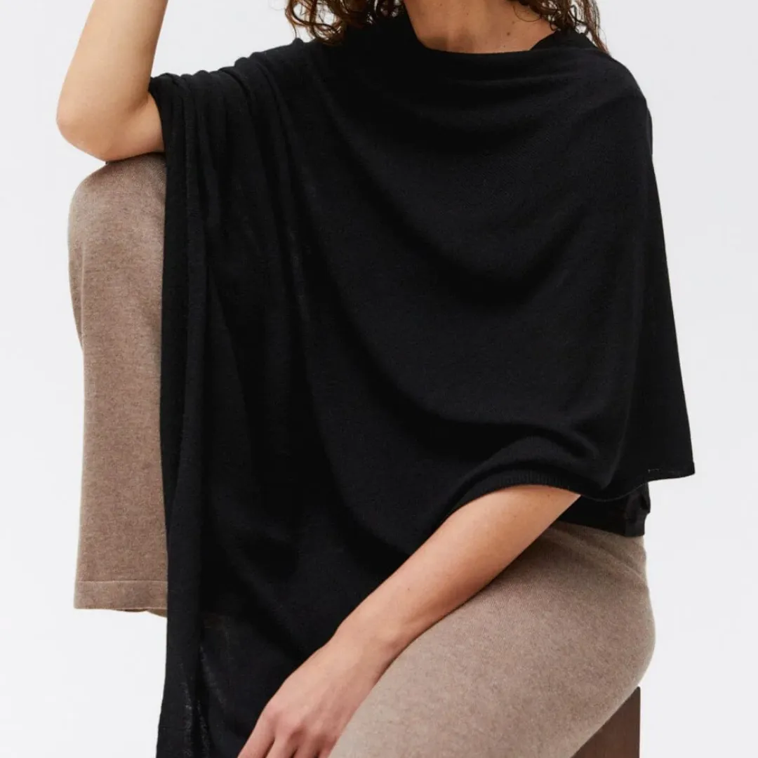 Movesgood Petrina Poncho