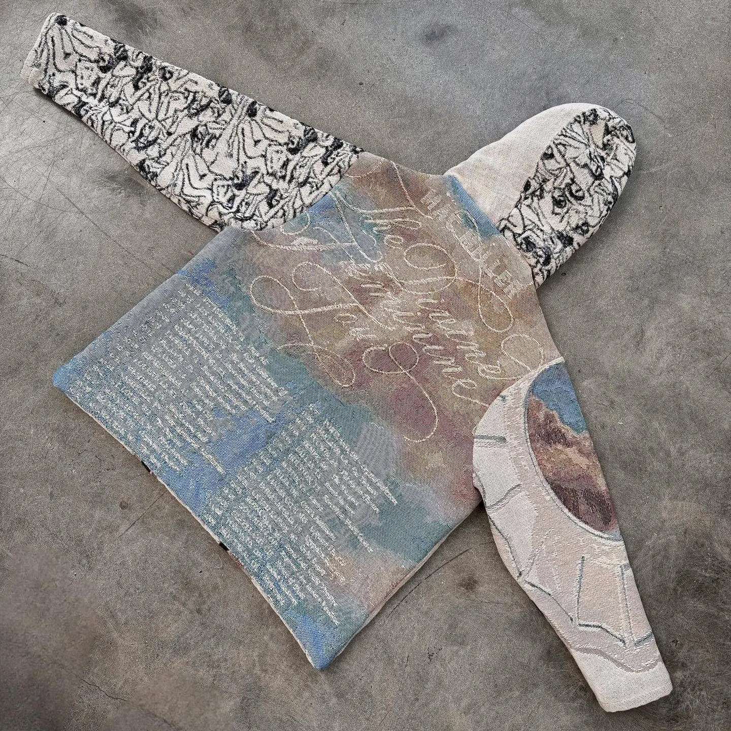 Road to Heaven Printed Tapestry Hoodie