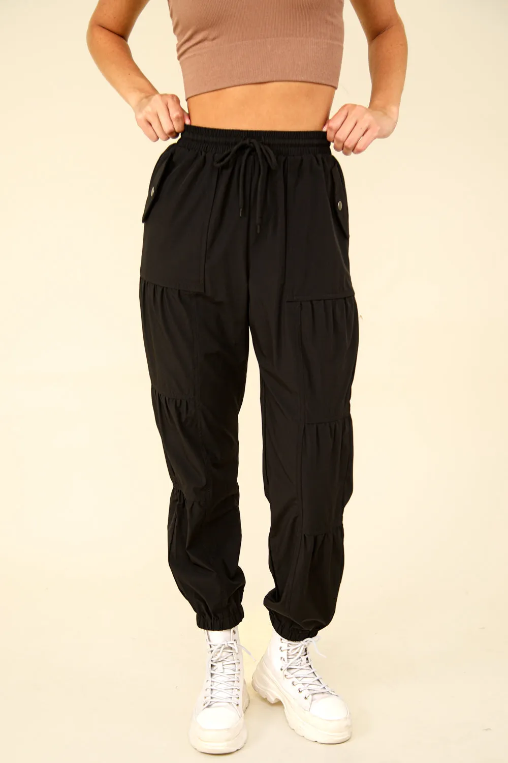 Running Errands Black Active Set