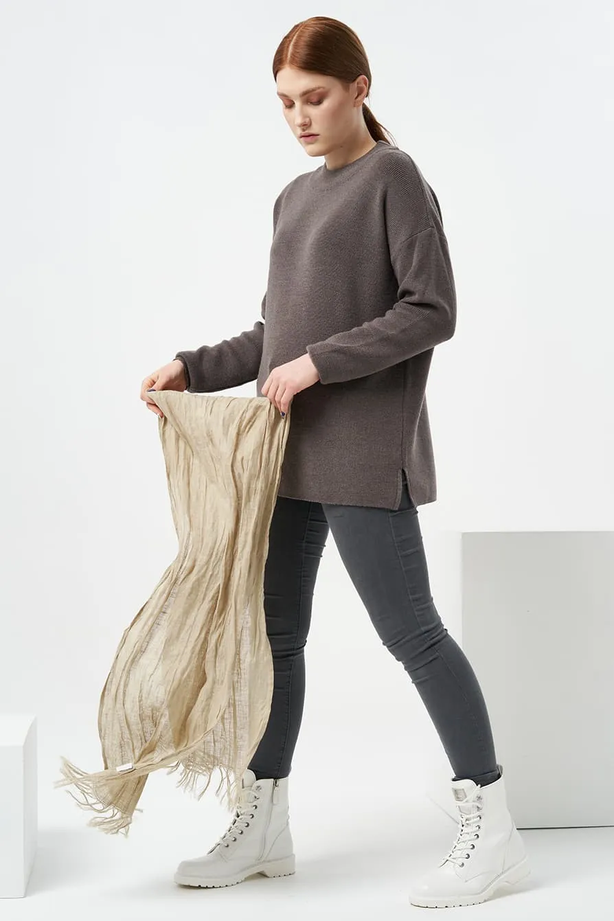 Washed linen scarf