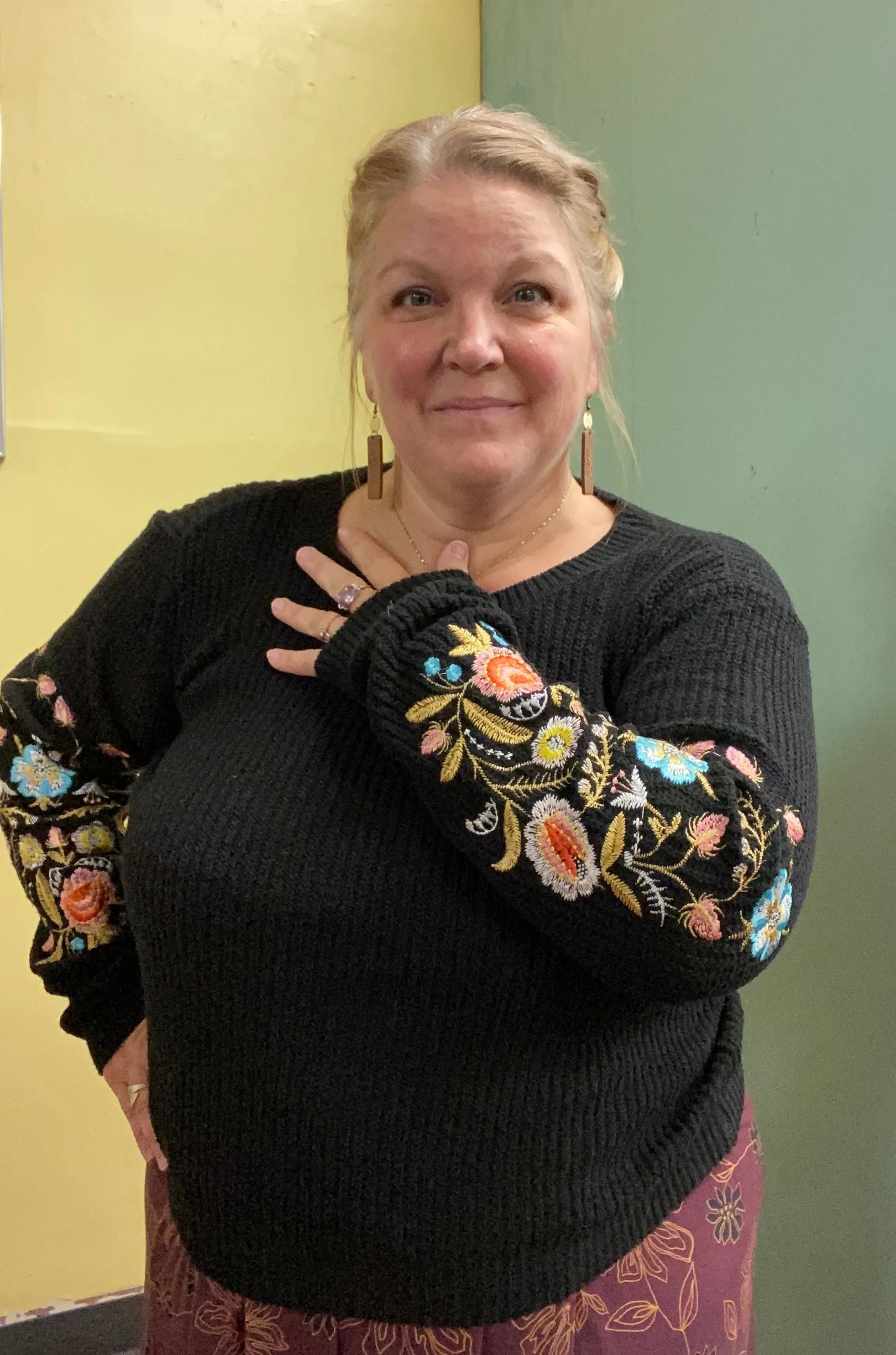 Woven Heart black Sweaters, xl